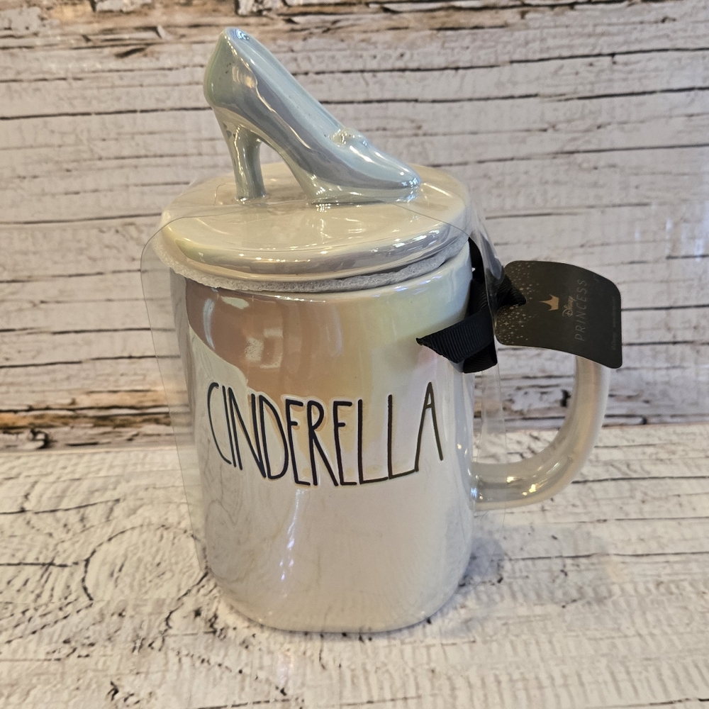 Rae Dunn Cinderella Mug with topper